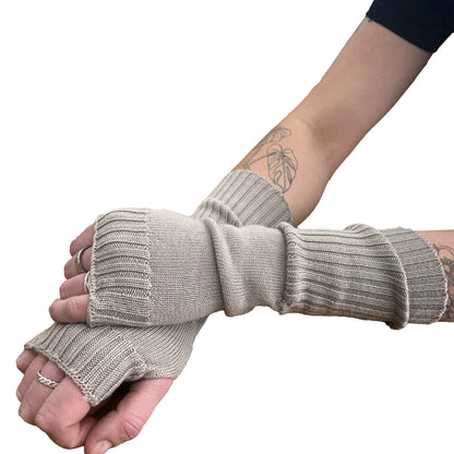 The Gembrook Fingerless Merino Mitts