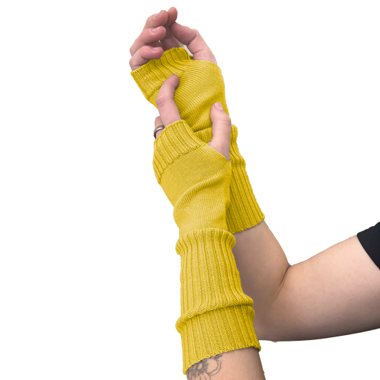 The Gembrook Fingerless Merino Mitts